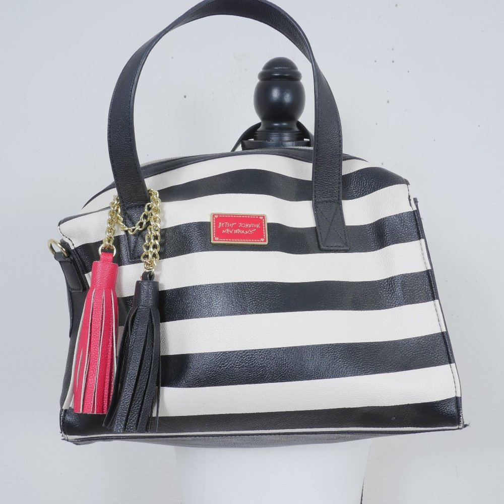 Betsey Johnson NY Black White Stripe Chain Tassle Detail Shoulder Bag - Picture 3 of 12
